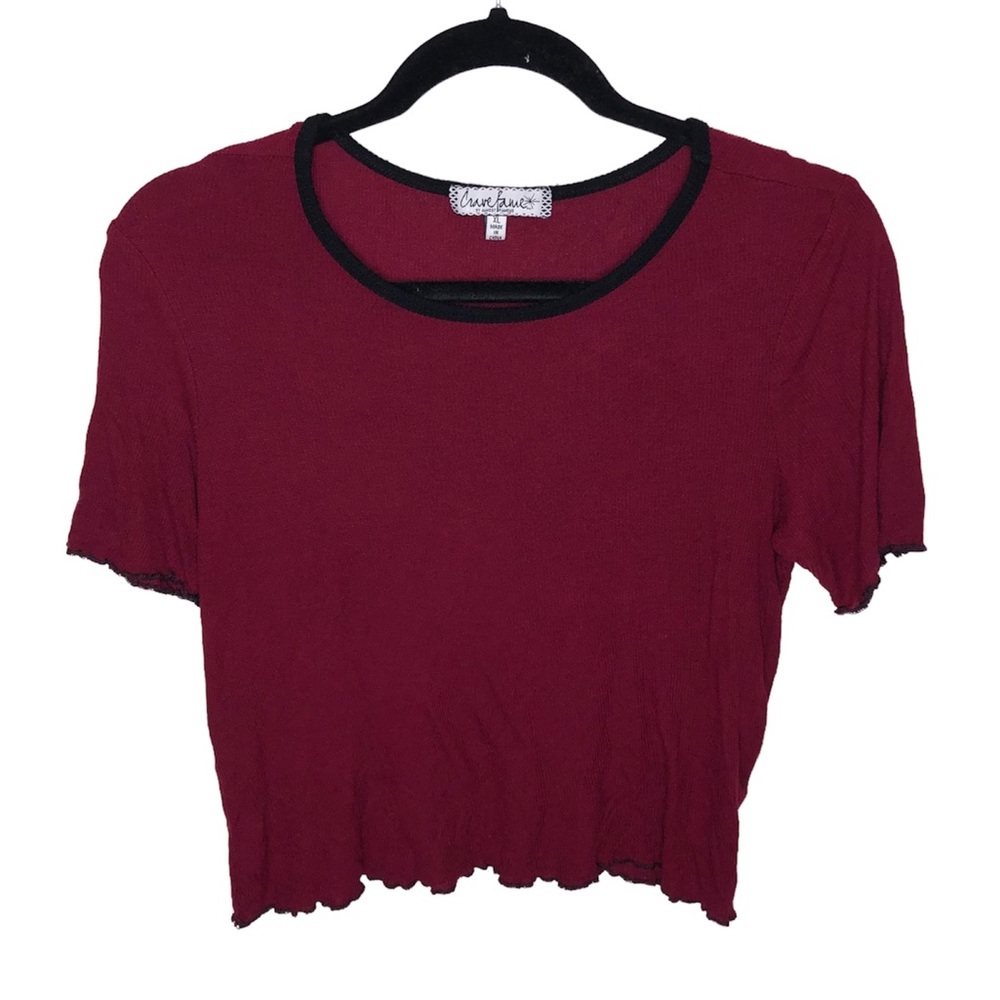 Preowned burgundy and black crop top